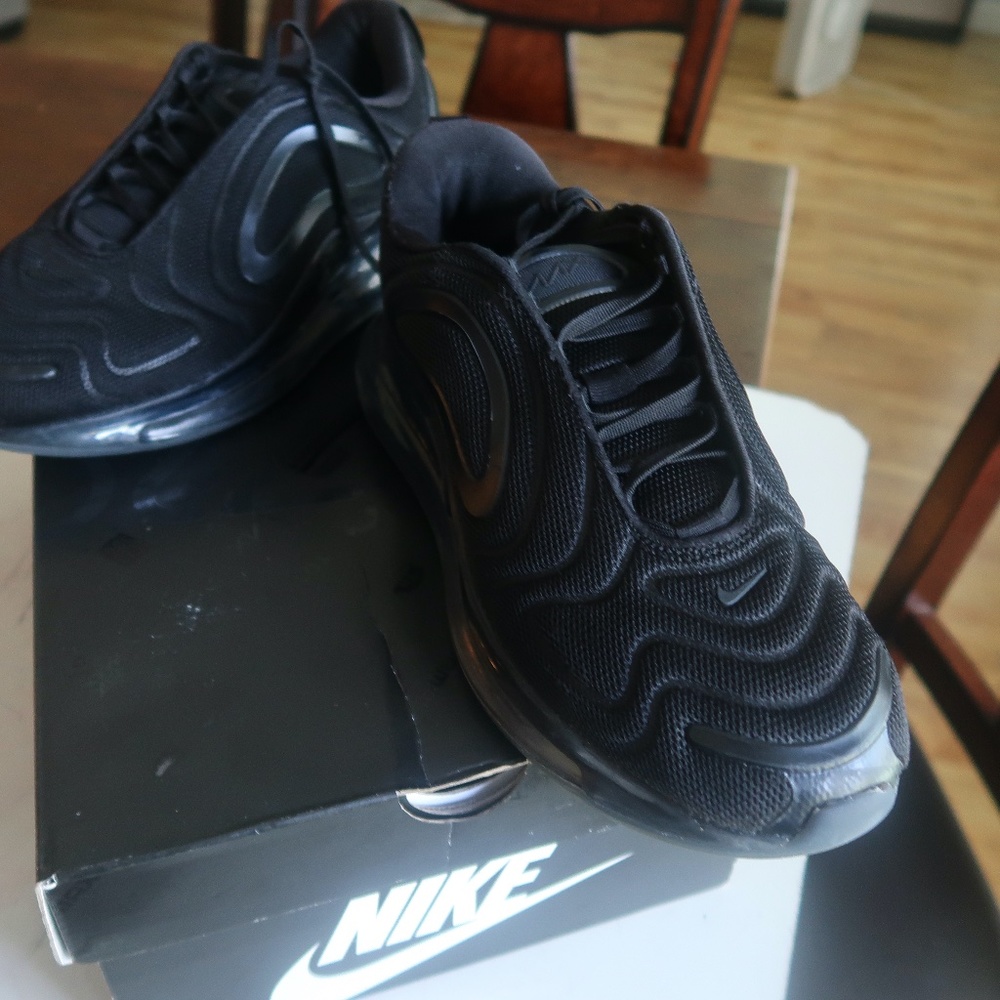 Air Max 720 Northern Lights Night Size 9.5